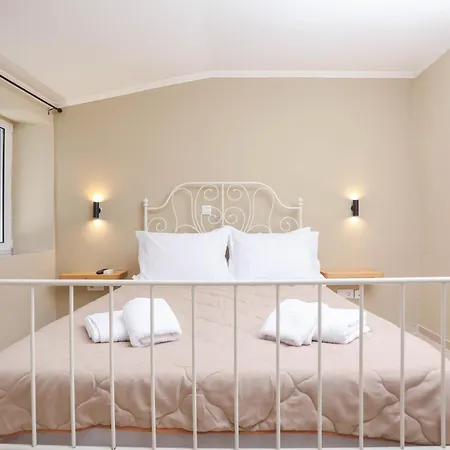 Fortezza Vista, Corfu Old Town Holiday home *