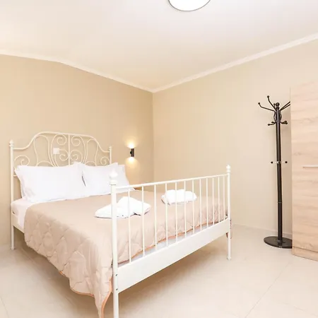 Fortezza Vista, Corfu Old Town Holiday home *
